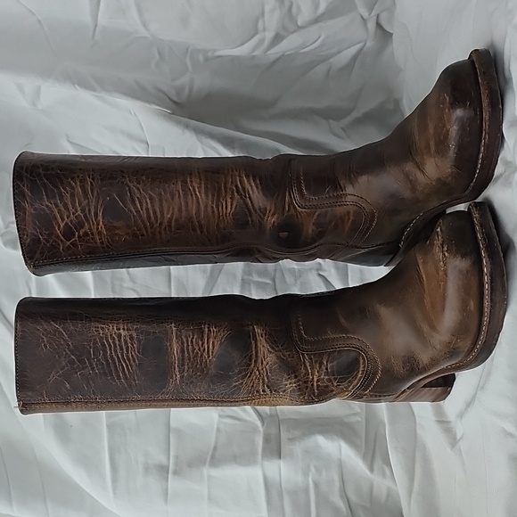 Frye Campus Leather Boots - Picture 2 of 13